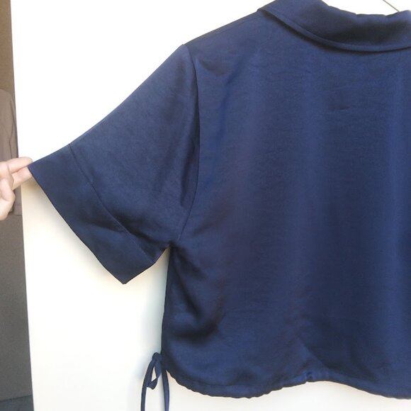 HOUSE OF HARLOW 1960 | NWOT Navy Blue Satin Boxy Button Up Side Tie Crop Top L - Picture 8 of 11